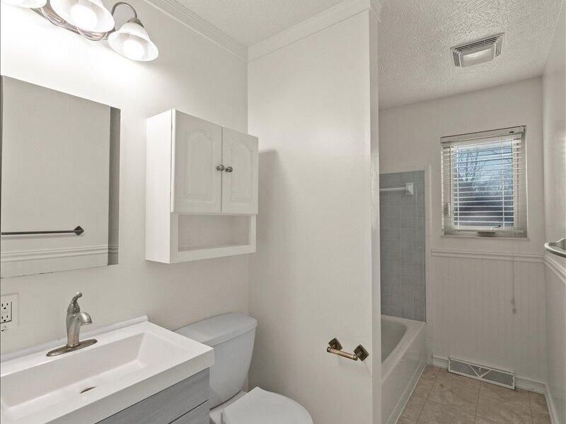 2237 Wideview Dr Drive, Covington, KY 41011 Photo 17