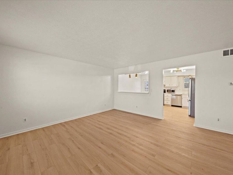 2237 Wideview Dr Drive, Covington, KY 41011 Photo 5