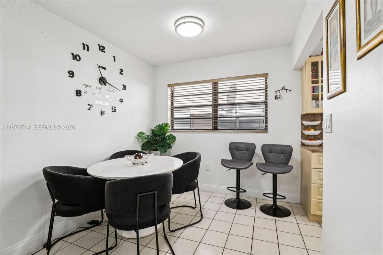 5930 W 25th Ct , Unit 104, Hialeah, FL 33016 Photo