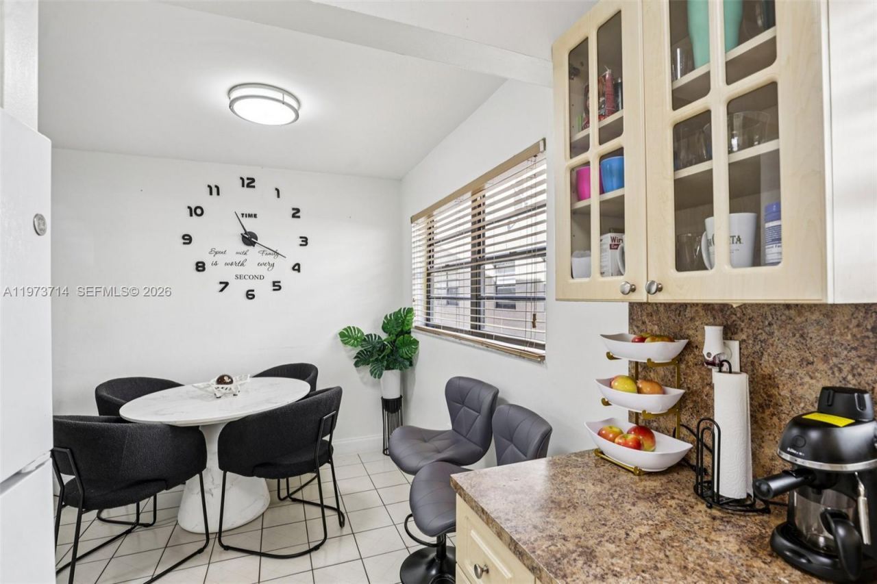 5930 W 25th Ct , Unit 104, Hialeah, FL 33016 Photo