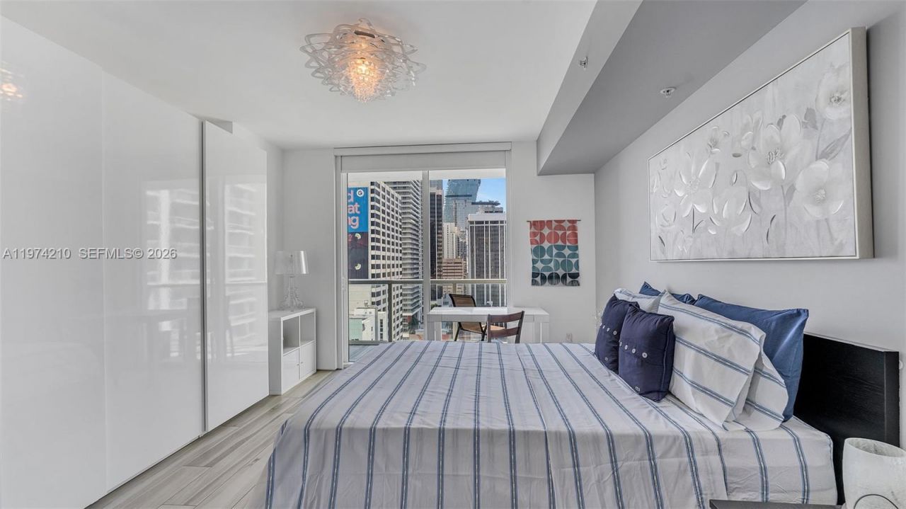 244 Biscayne Blvd , Unit 1005, Miami, FL 33132 Photo