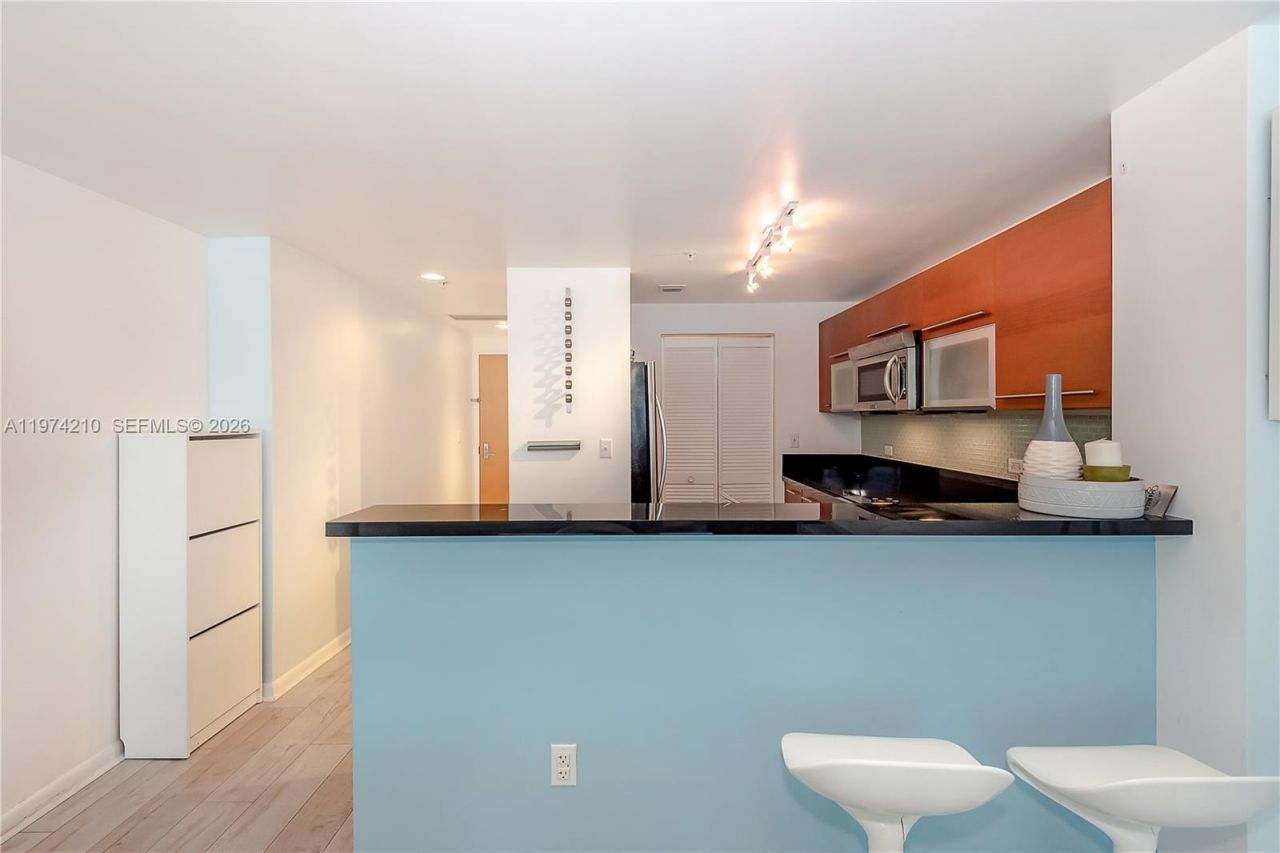 244 Biscayne Blvd , Unit 1005, Miami, FL 33132 Photo