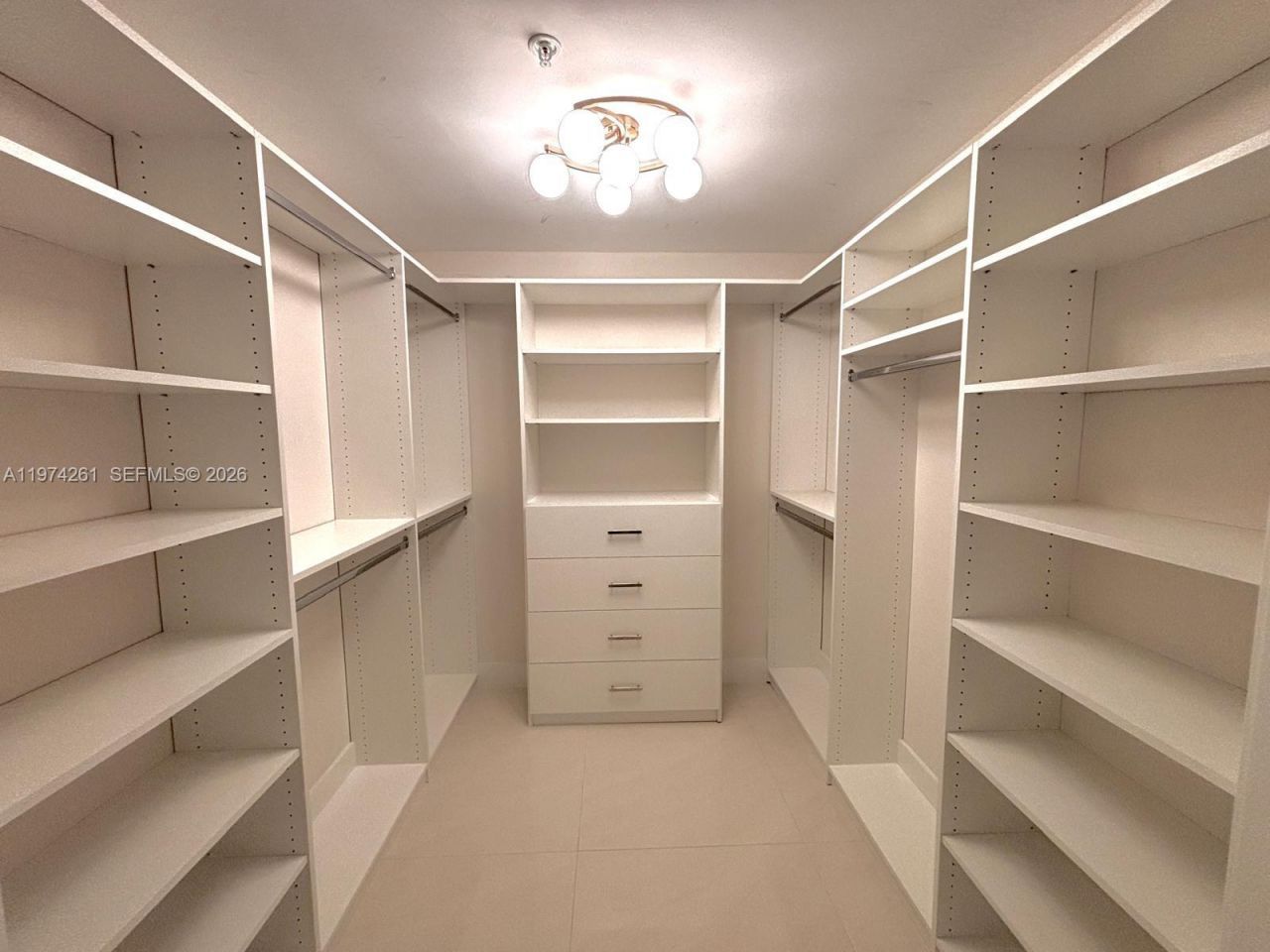 17301 Biscayne Blvd, Unit 210, North Miami Beach, FL 33160 Photo