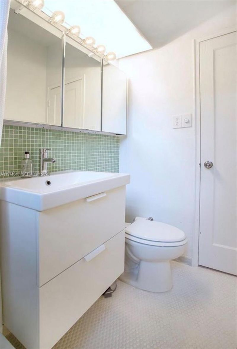 1135 Meridian Ave , Unit 4, Miami Beach, FL 33139 Photo