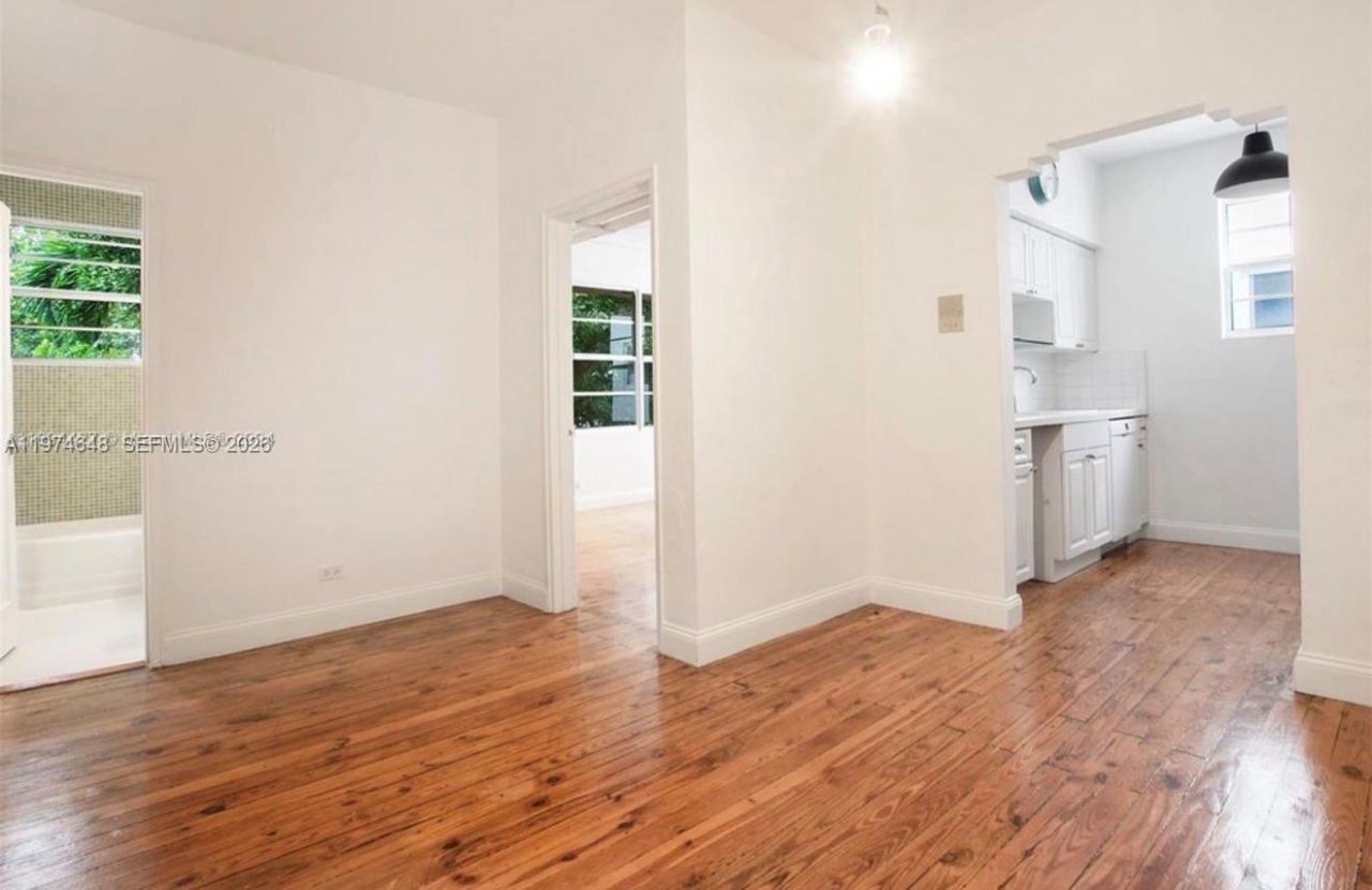 1135 Meridian Ave , Unit 4, Miami Beach, FL 33139 Photo