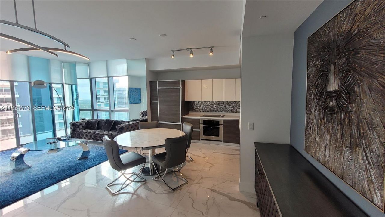 1100 S Miami Ave, Unit 4201, Miami, FL 33130 Photo