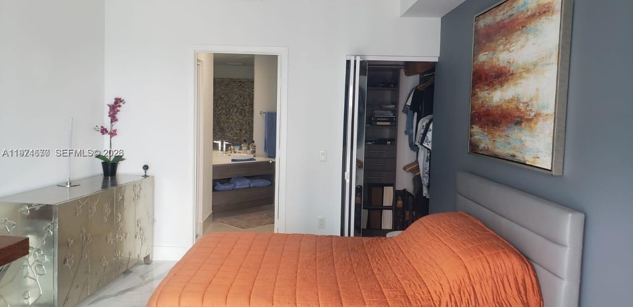 1100 S Miami Ave, Unit 4201, Miami, FL 33130 Photo