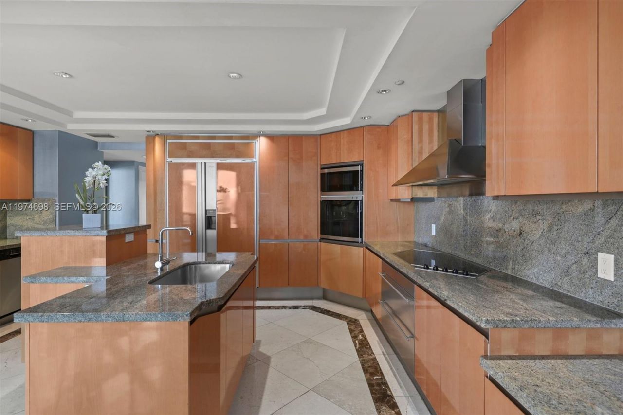 2600 Island Blvd, Unit 1006, Aventura, FL 33160 Photo