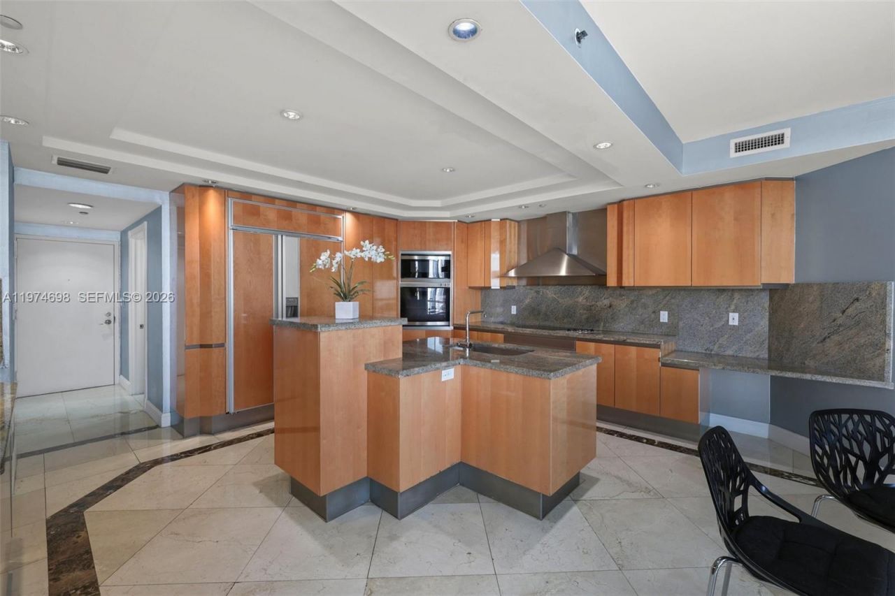 2600 Island Blvd, Unit 1006, Aventura, FL 33160 Photo