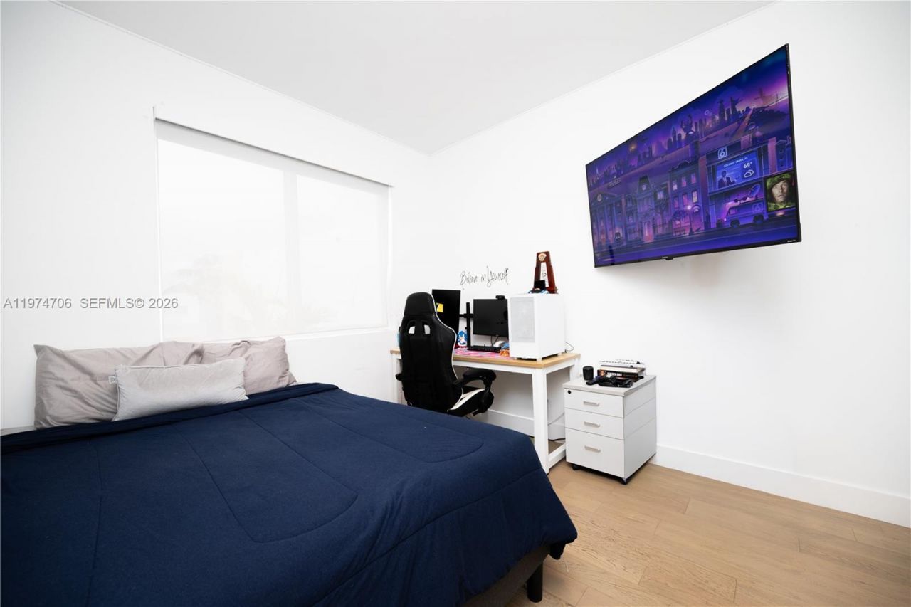 10366 NW 68th Ter , Doral, FL 33178 Photo