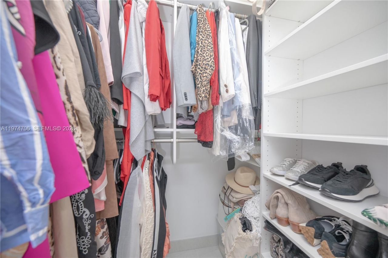 10366 NW 68th Ter , Doral, FL 33178 Photo