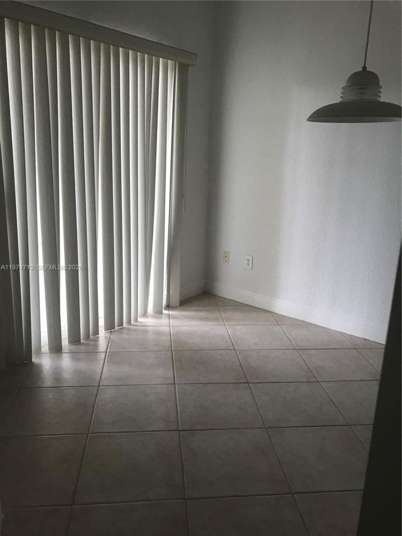 10770 NW 66th St, Unit 414, Doral, FL 33178 Photo