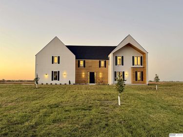 376 County Road G, Ashland, NE 68003