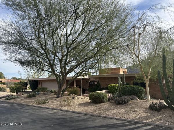 5434 E LINCOLN Drive E, Unit 36, Paradise Valley, AZ 85253