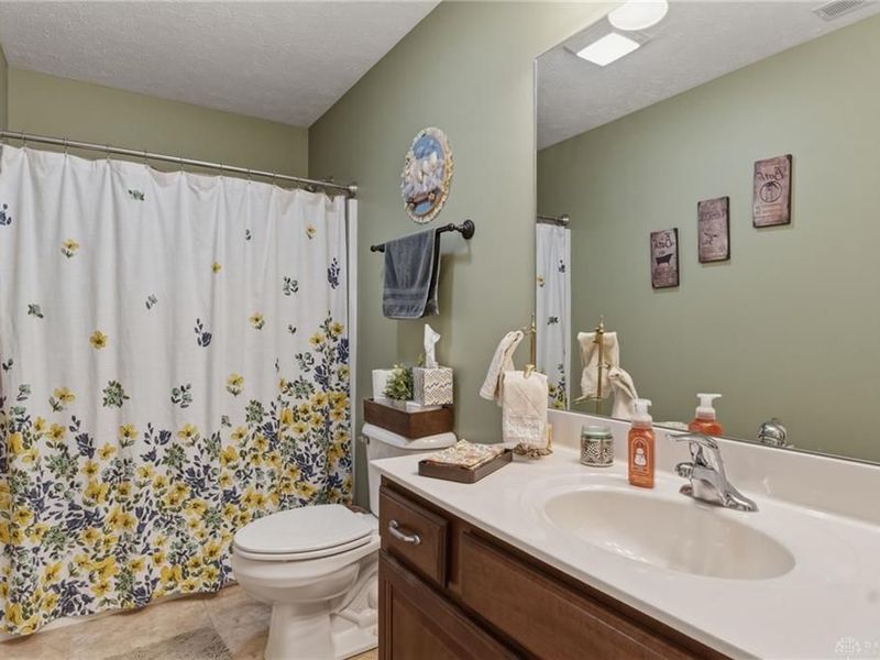 1482 Runnymeade Way, Xenia, OH 45385 Photo 37