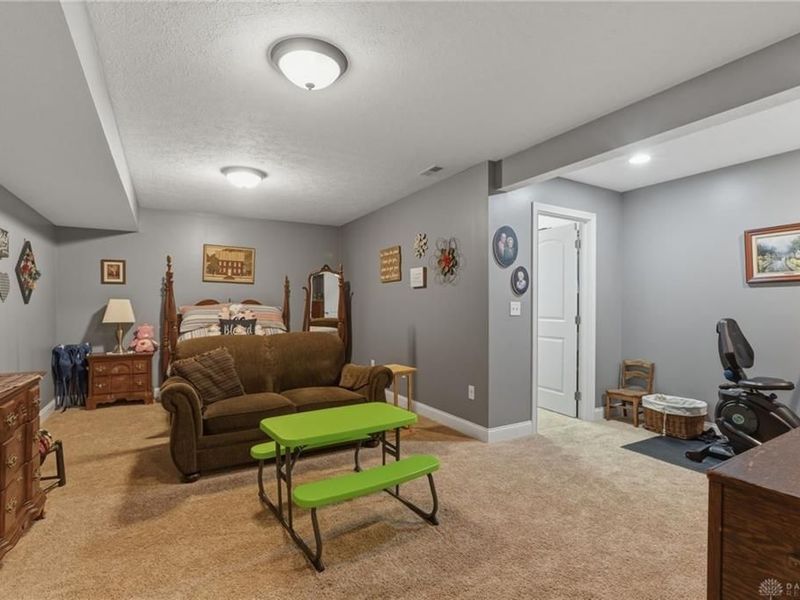 1482 Runnymeade Way, Xenia, OH 45385 Photo 40