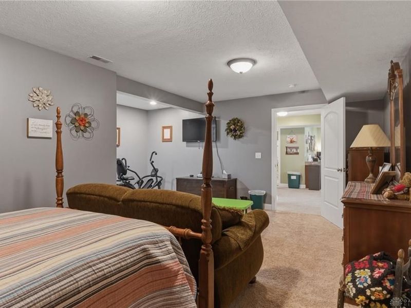 1482 Runnymeade Way, Xenia, OH 45385 Photo 41