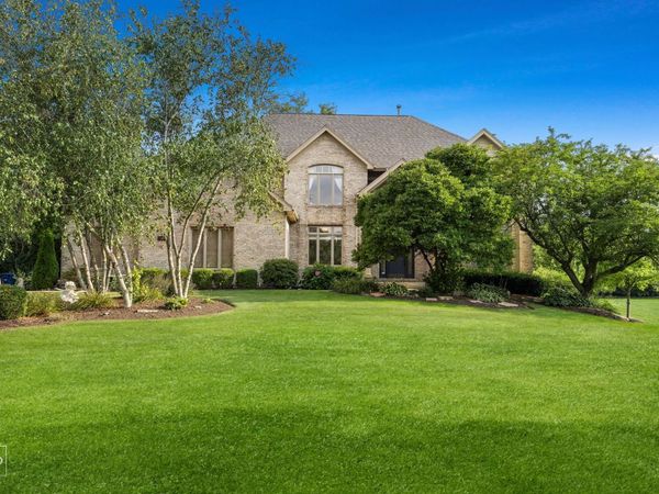 St. Charles, IL 60175