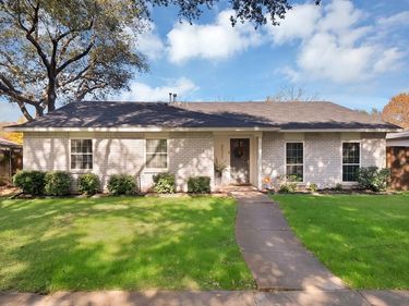 8525 Grumman Drive, Dallas, TX 75228