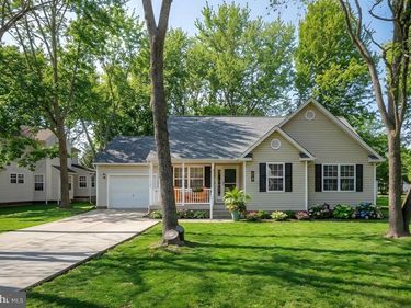 219 SANTA MARIA AVENUE, COLONIAL BEACH, VA 22443