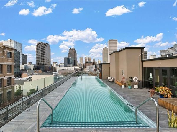 888 BARONNE Street, Unit PH 6, New Orleans, LA 70113