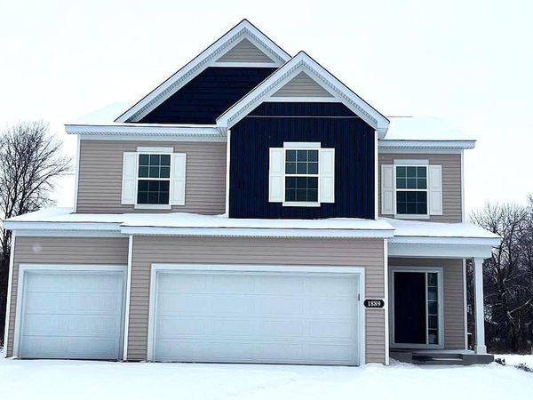 1889 Charleston Lane , Waconia, MN 55387