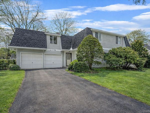 22 Meyer Lane , Medford, NY 11763