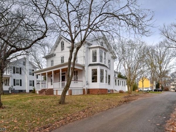 23 Amwell Rd, Millstone, NJ 08844