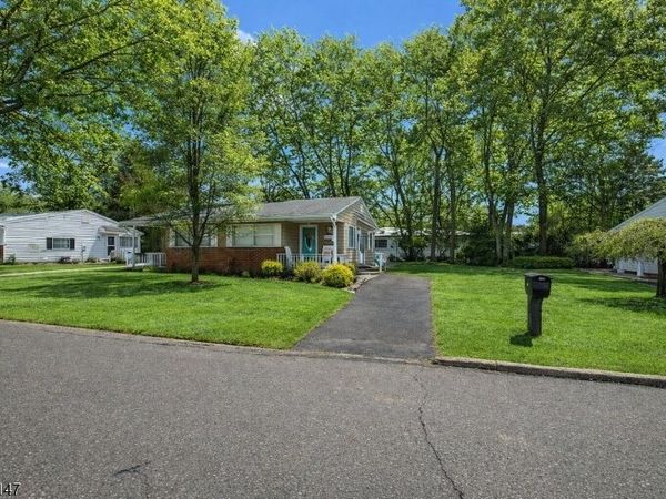 5 A Wyoming Ave, Manchester, NJ 08759