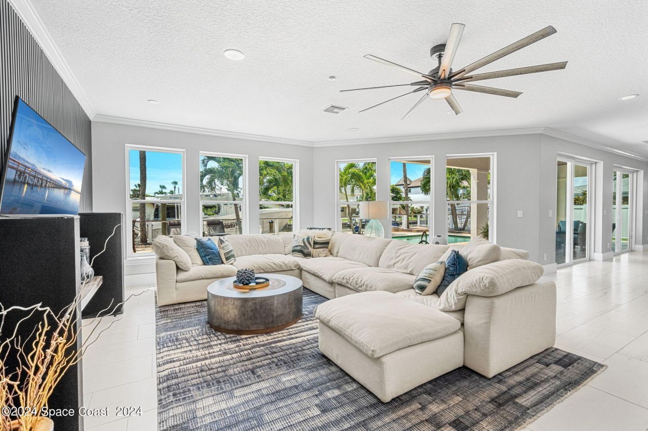 517 Eleuthera Lane , Indian Harbor Beach, FL 32937 Photo