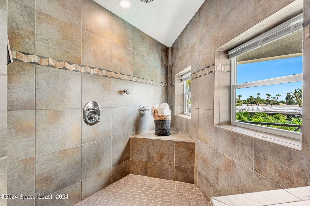 517 Eleuthera Lane , Indian Harbor Beach, FL 32937 Photo