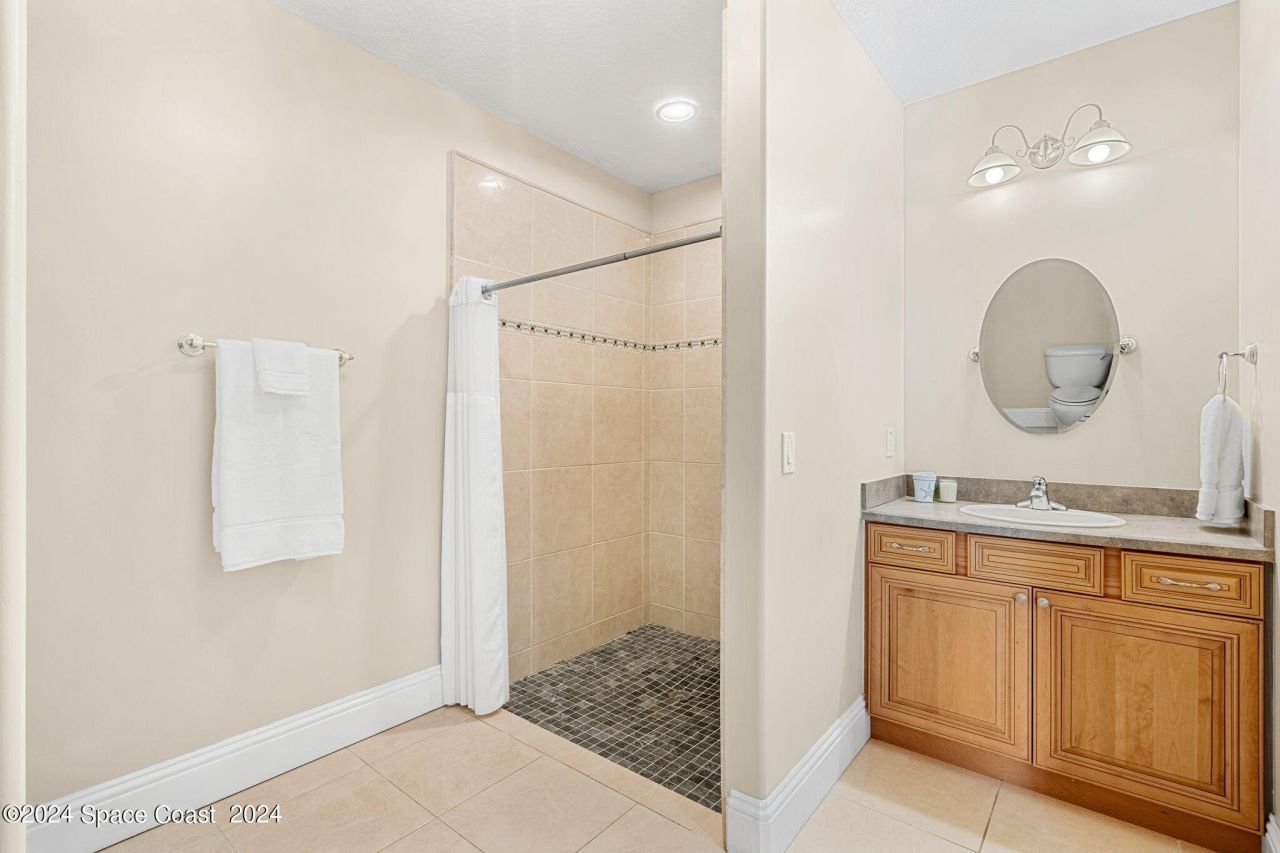 517 Eleuthera Lane , Indian Harbor Beach, FL 32937 Photo