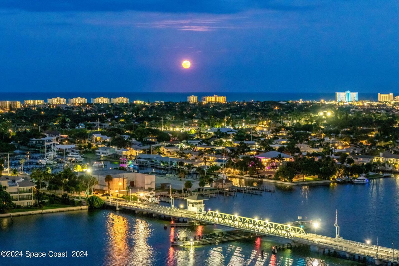 517 Eleuthera Lane , Indian Harbor Beach, FL 32937 Photo