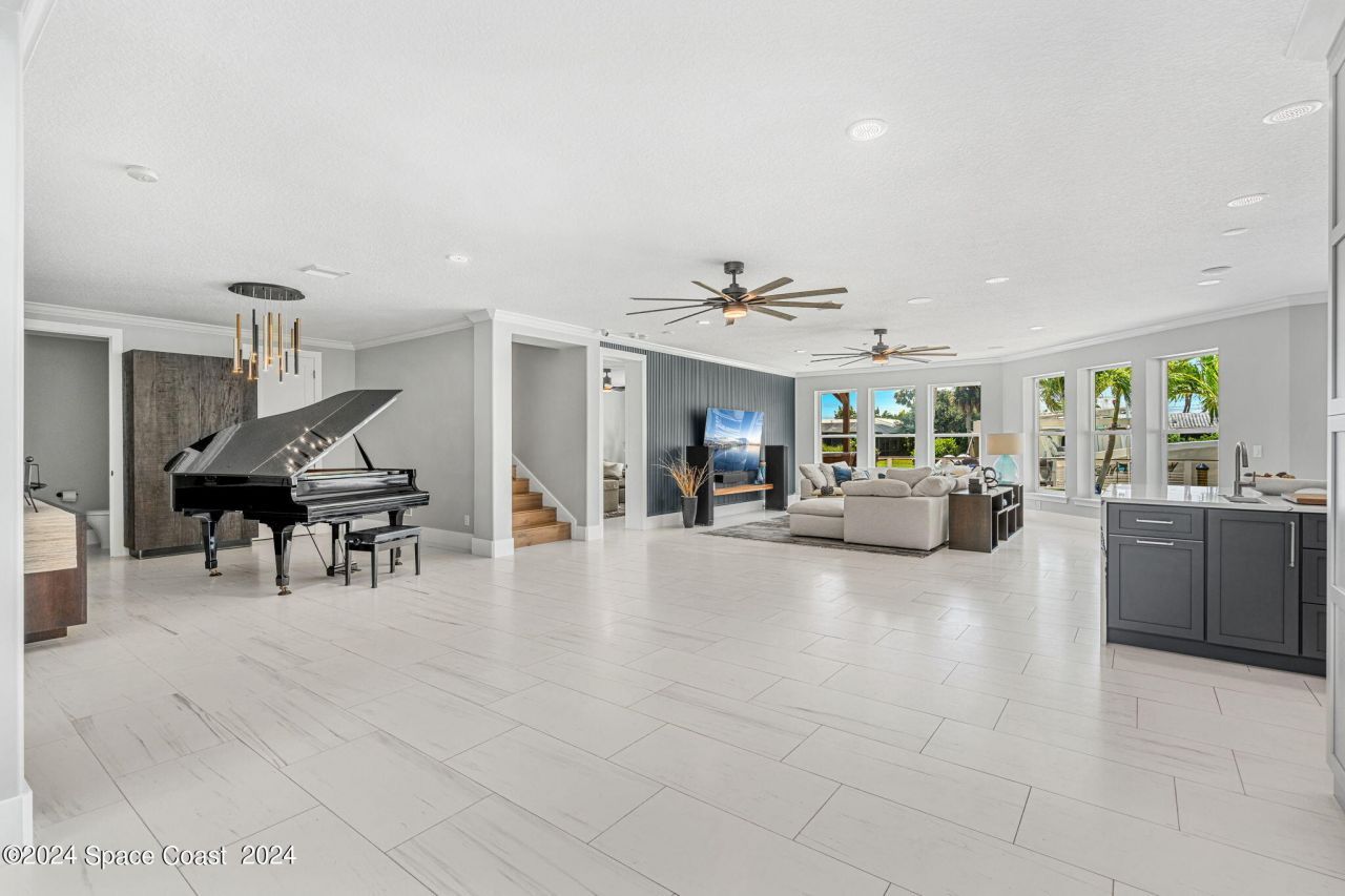 517 Eleuthera Lane , Indian Harbor Beach, FL 32937 Photo