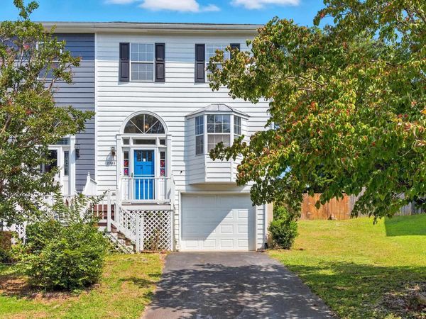 2328 AUSTIN DR, Charlottesville, VA 22911