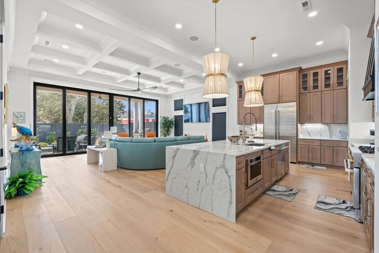 413 N Highland Way  Photo 11