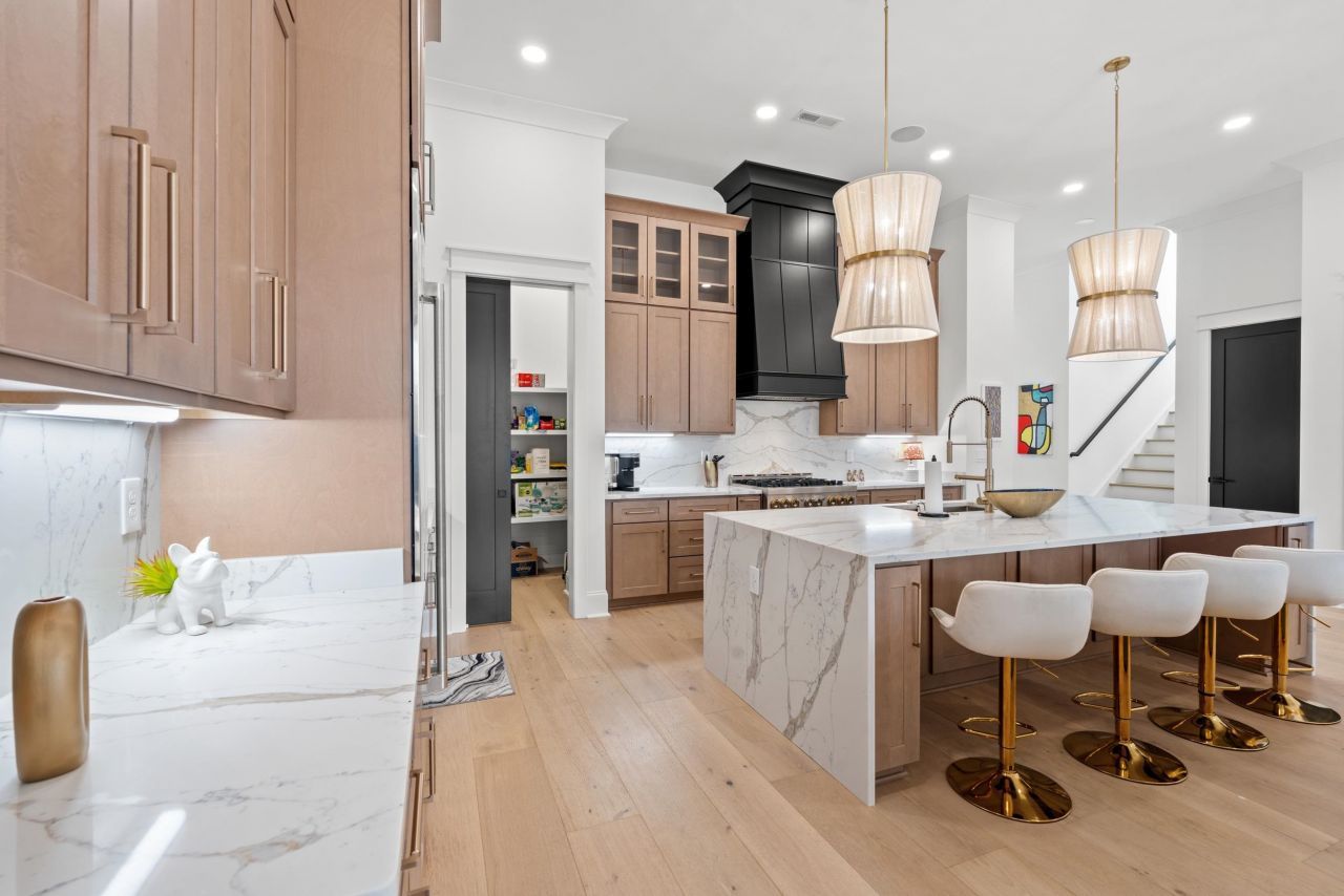 413 N Highland Way  Photo 13