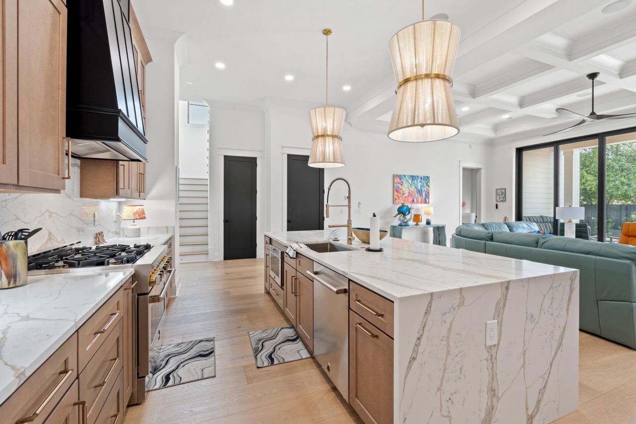 413 N Highland Way  Photo 14