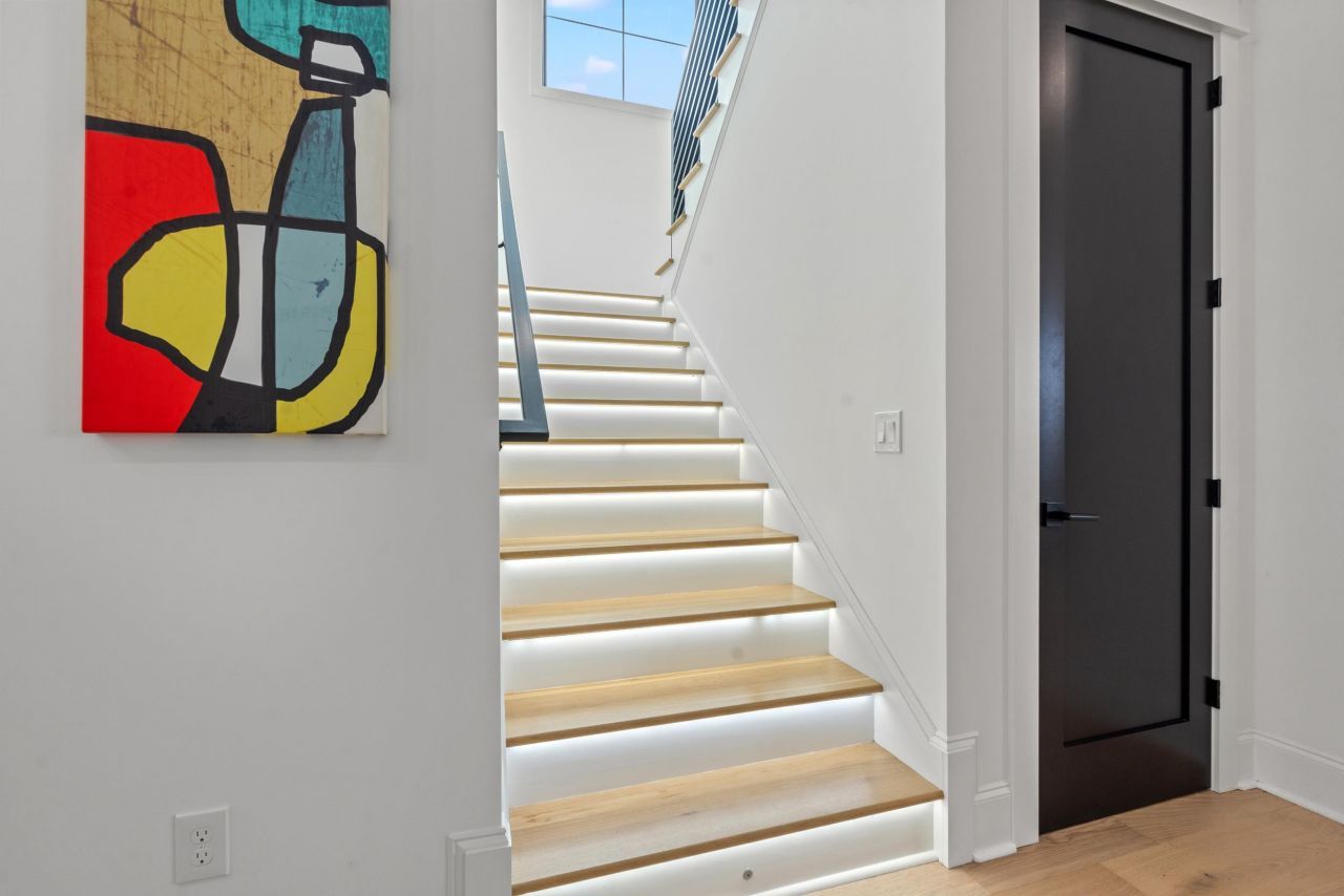 413 N Highland Way  Photo 19