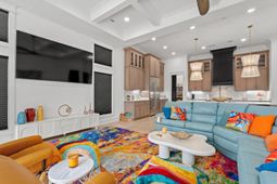 413 N Highland Way  photo 4