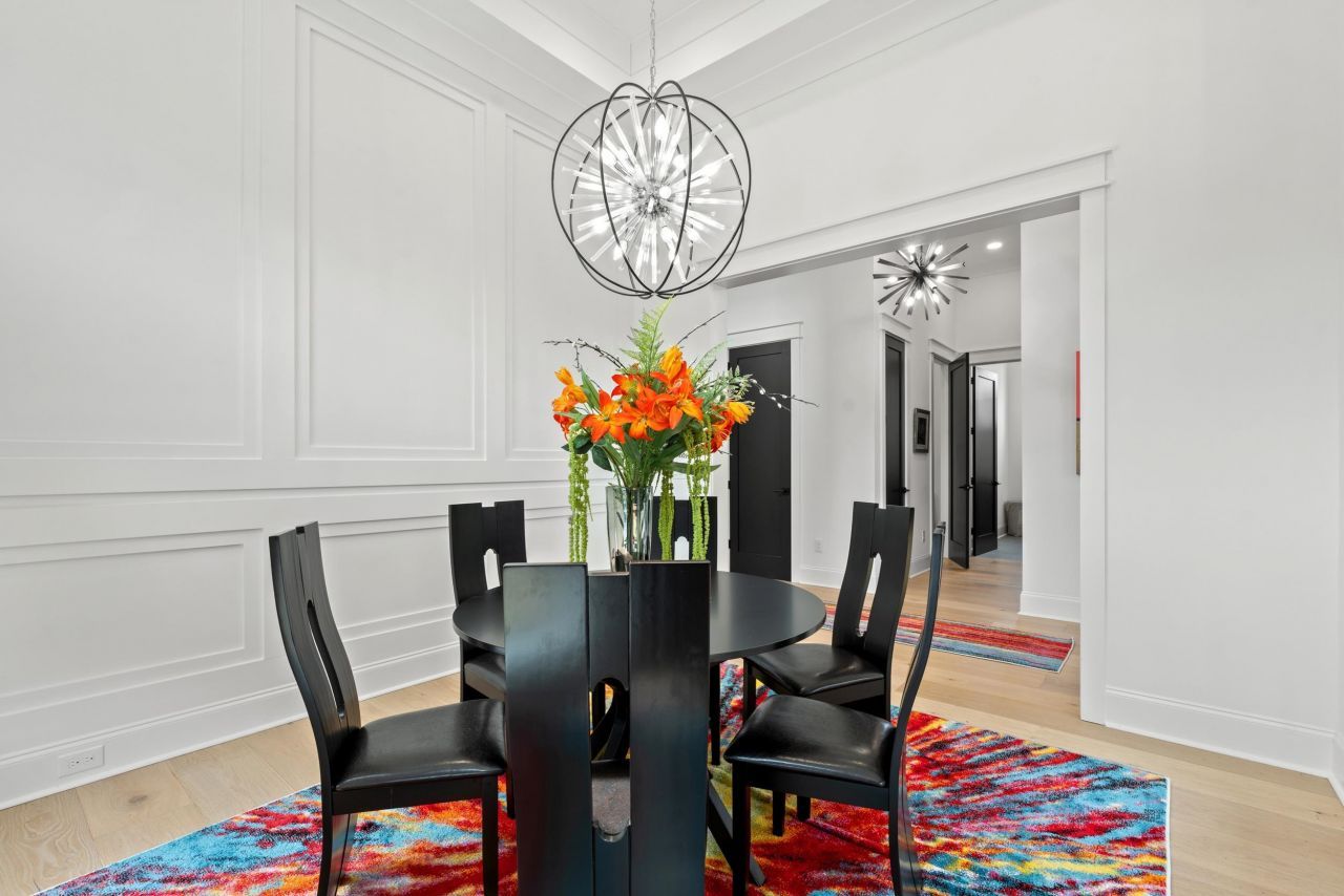 413 N Highland Way  Photo 8