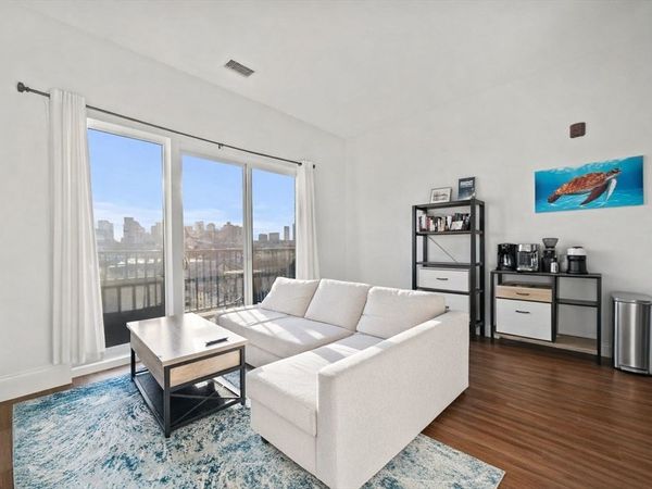 205 Maverick Street, Unit 507, Boston, MA 02128