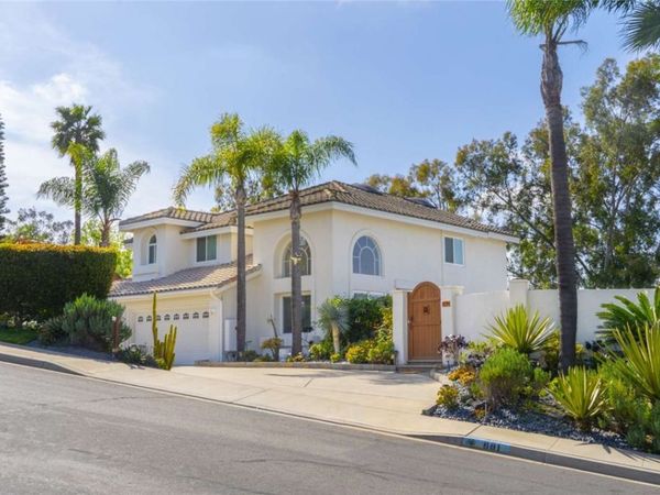 601 Marazon Lane, Vista, CA 92081