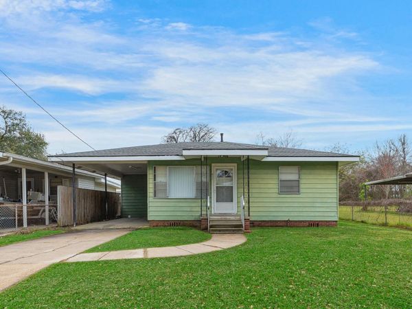 511 Weldon Street , New Iberia, LA 70560