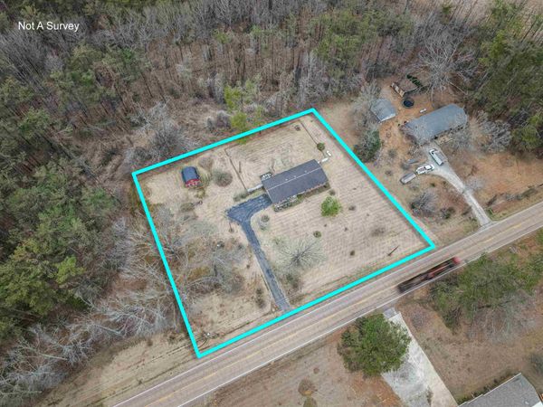 8113 S 22 HWY, Michie, TN 38357