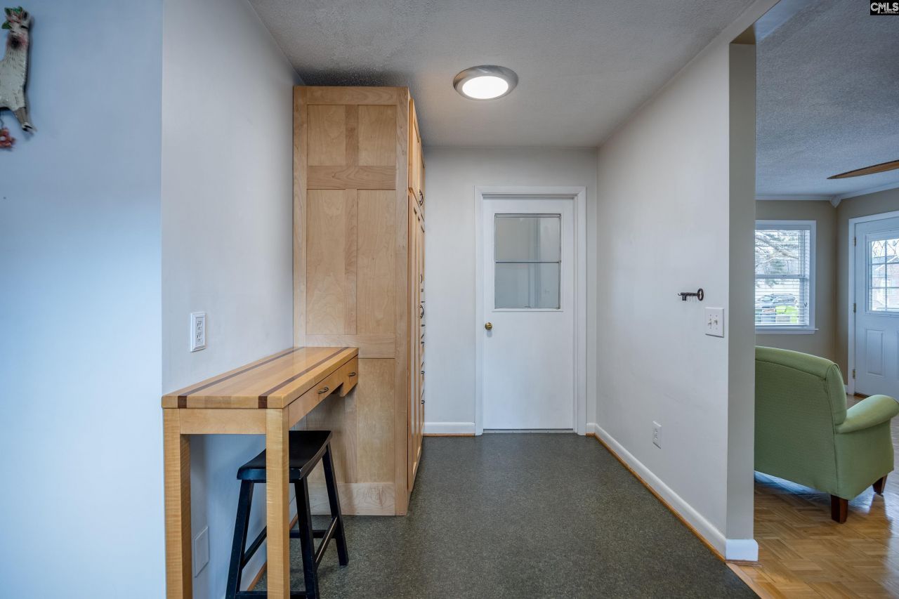 6628 Windwan Drive  Photo 16