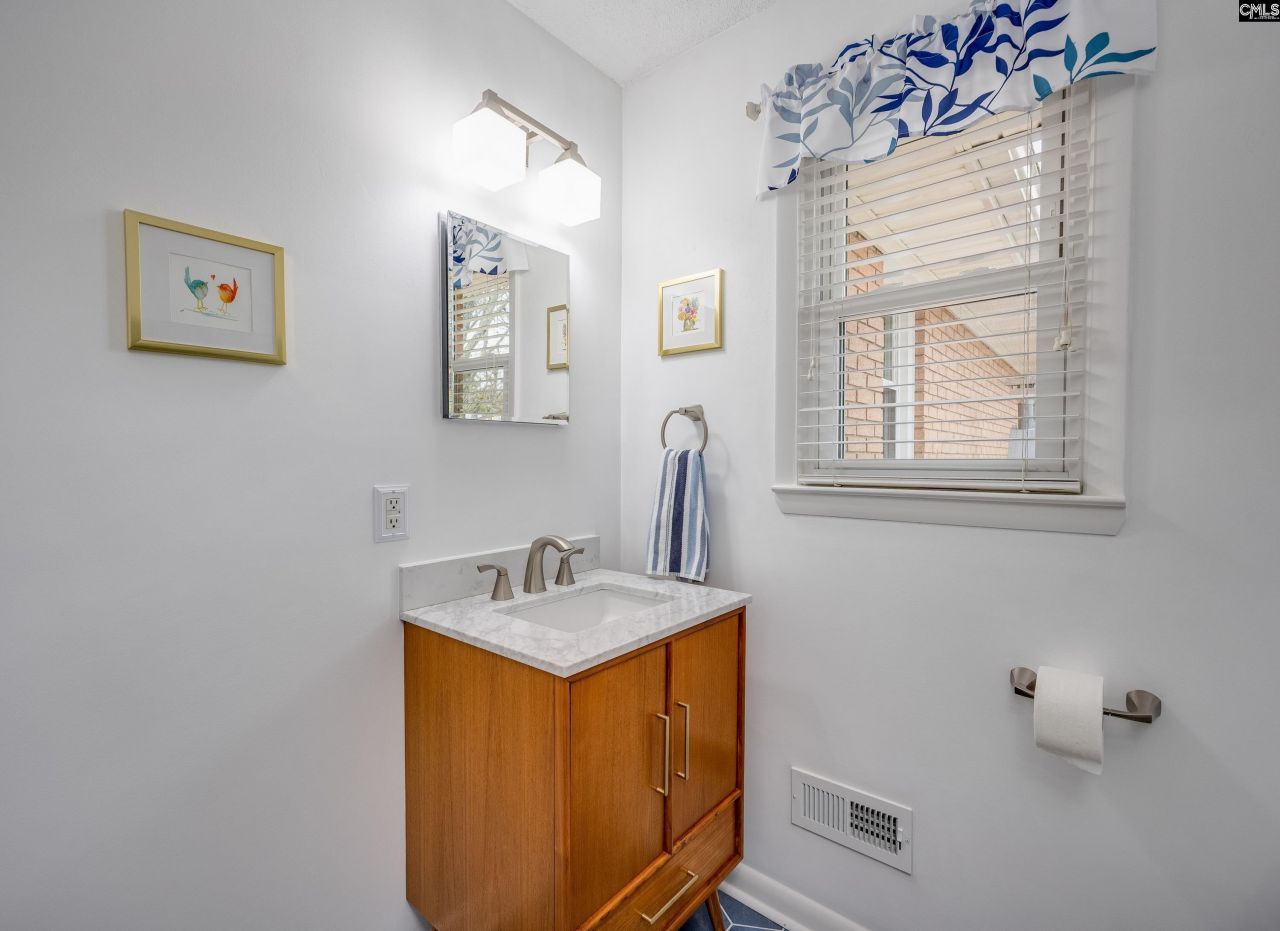 6628 Windwan Drive  Photo 41