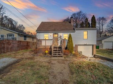 2719 Mohican Boulevard, Lakemore, OH 44312