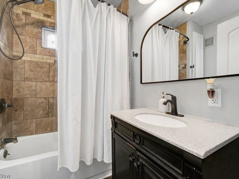 2719 Mohican Boulevard, Lakemore, OH 44312 Photo 15