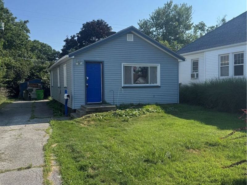 26530 Shoreview Avenue , Euclid, OH 44132 Photo 2